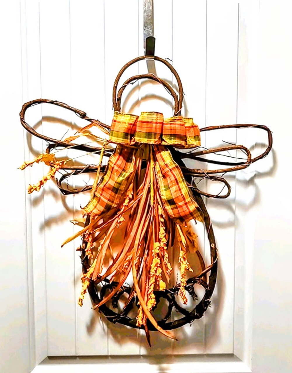 Handmade Grapevine Fall Autumn Thanksgiving Angel Wreath Door Decor 23" X 21.5"